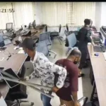 চট্টগ্রামে ইন্টারনেট সেবাদানকারী প্রতিষ্ঠানের কার্যালয়ে হামলার সিসিটিভি দৃশ্য