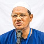 সরকারের ব্যর্থতা নিয়ে বক্তব্য দিচ্ছেন চরমোনাই পীর রেজাউল করীম