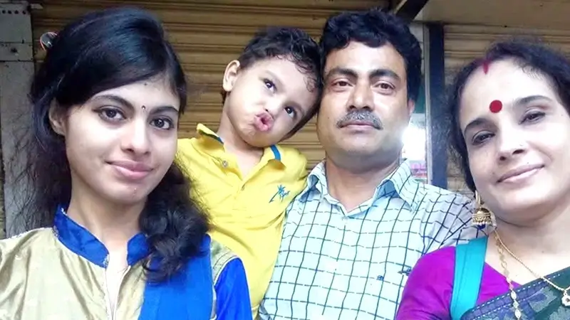 রংপুরে শিক্ষক পরিবার হত্যাকাণ্ডে নিহত চারজনের ছবি