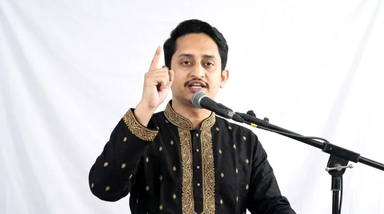 ইউএনও অফিস নিয়ে মন্তব্য করছেন এনসিপি নেতা সারজিস আলম