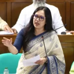 জাতীয় সংসদে বক্তব্য দিচ্ছেন রুমিন ফারহানা