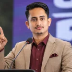 চট্টগ্রামের লালদিঘি ময়দানে বক্তব্য দিচ্ছেন সারজিস আলম